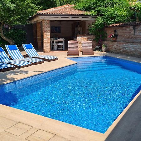 Villa Amalia Apartments Малинська Екстер'єр фото