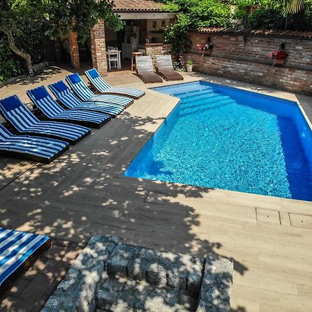 Villa Amalia Apartments Малинська Екстер'єр фото