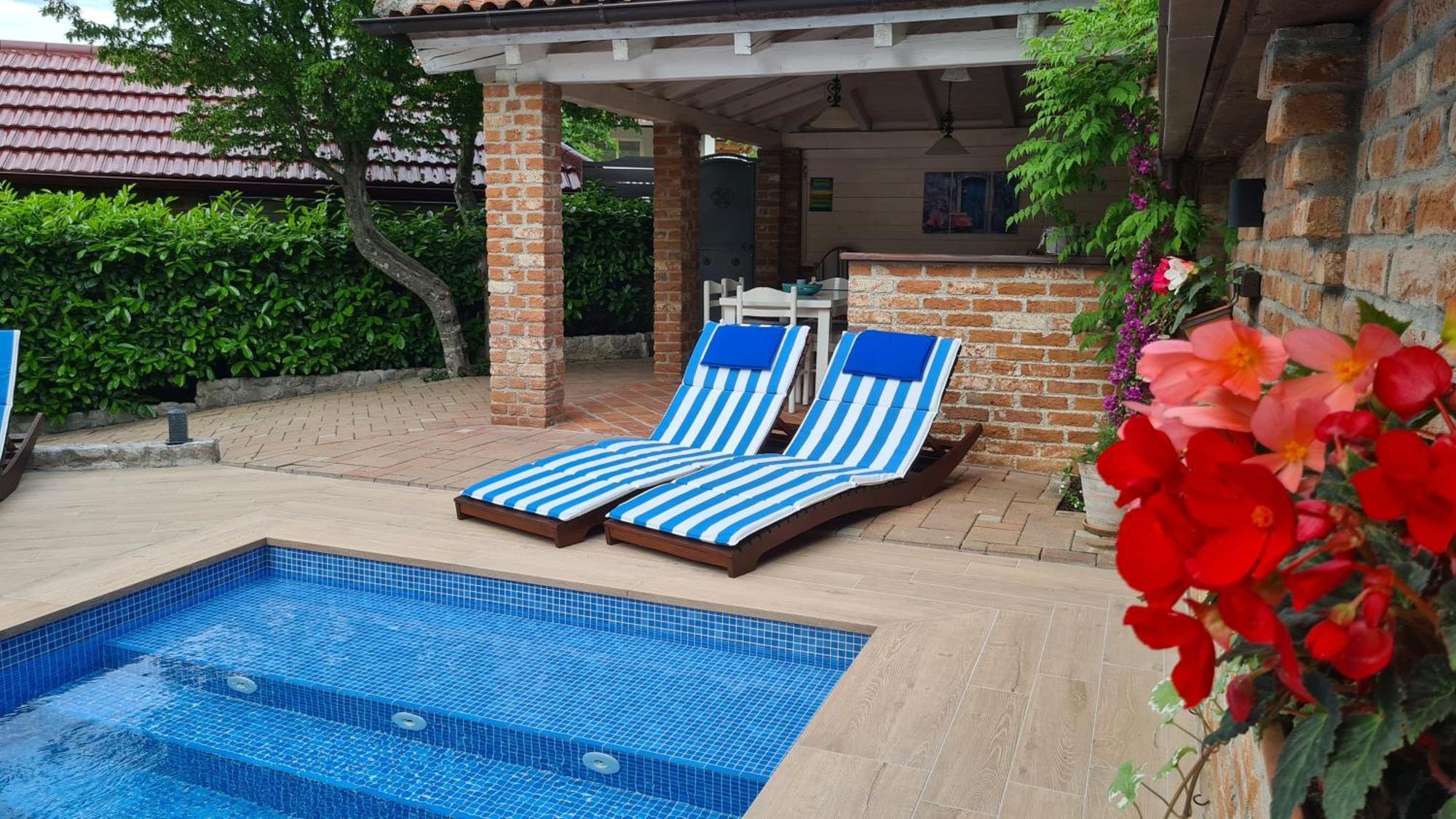Villa Amalia Apartments Малинська Екстер'єр фото