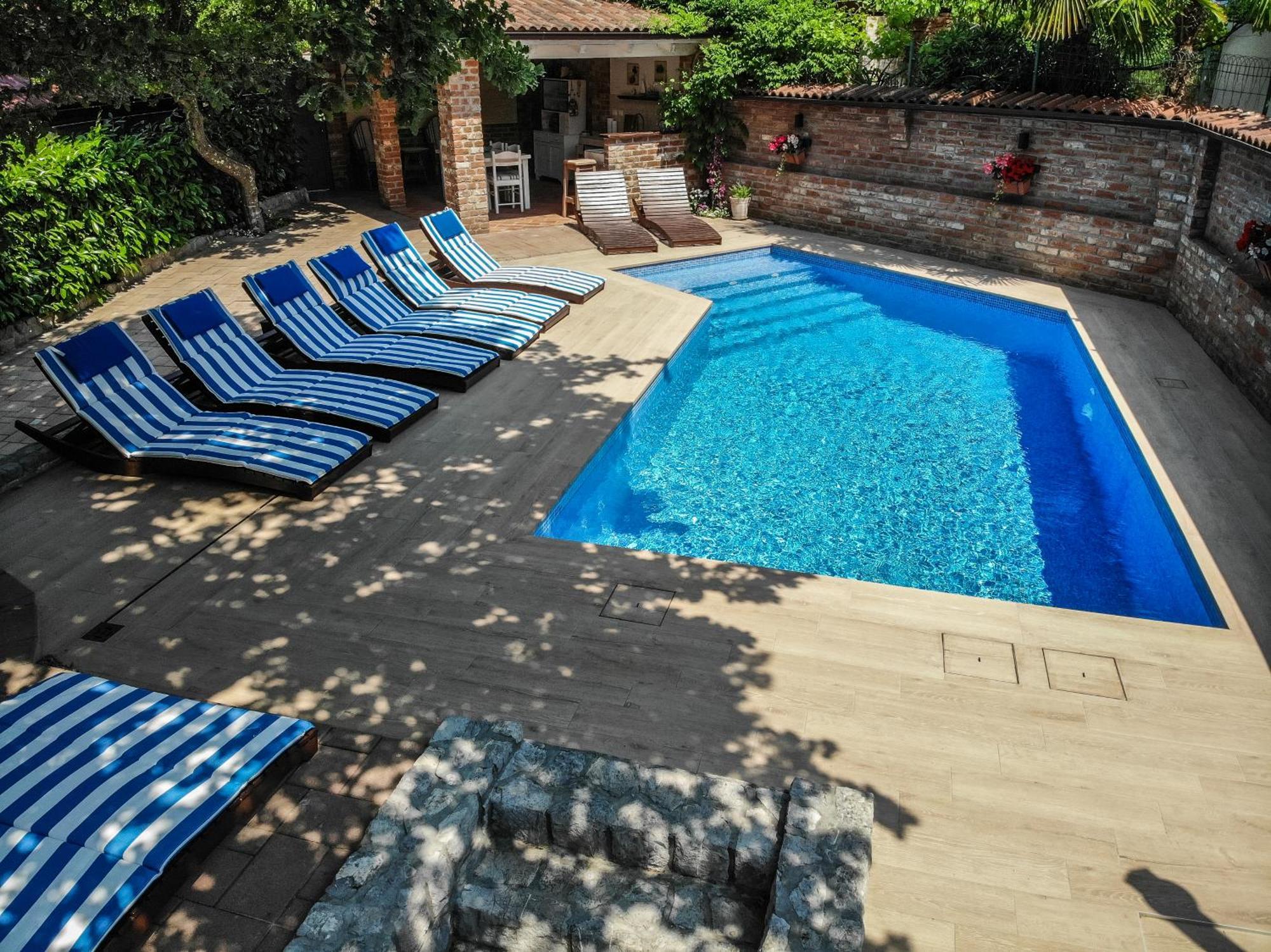 Villa Amalia Apartments Малинська Екстер'єр фото
